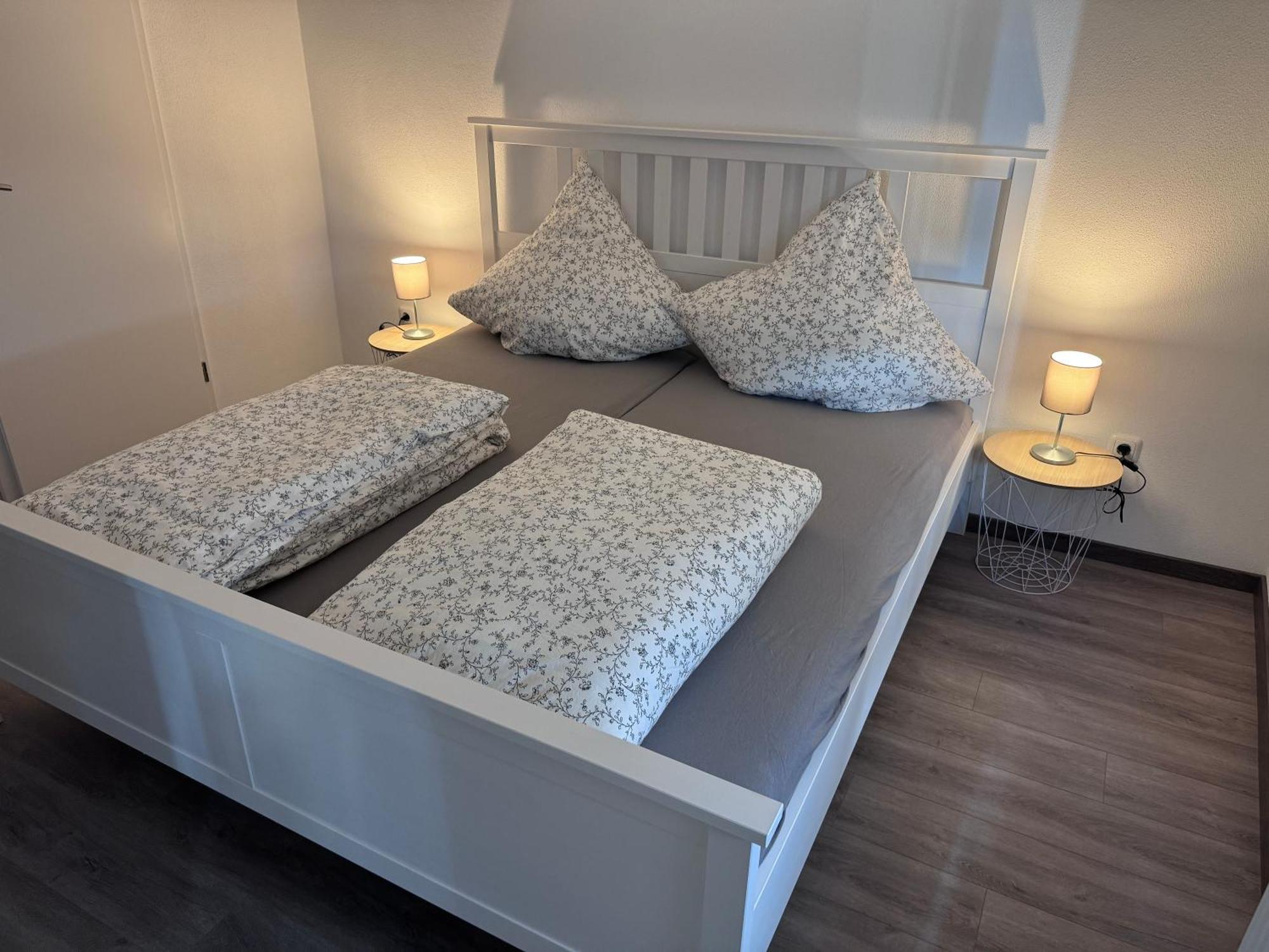 Ferienwohnung Direkt An Der Mosel Im Zentrum Von Zell 外观 照片